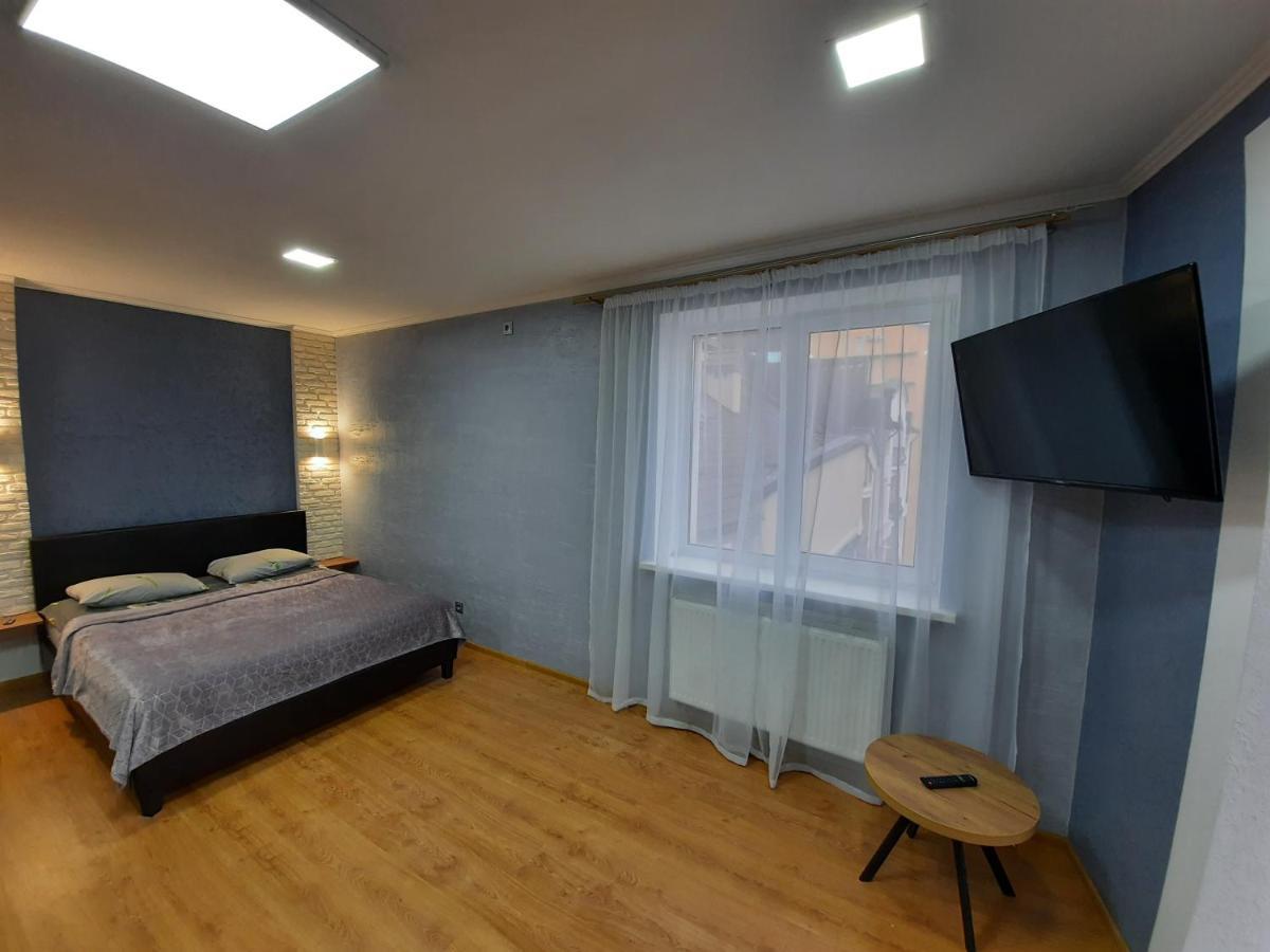 New Luxury Studio Apartment Ivano-Frankivsk Ngoại thất bức ảnh