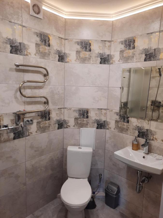 New Luxury Studio Apartment Ivano-Frankivsk Ngoại thất bức ảnh